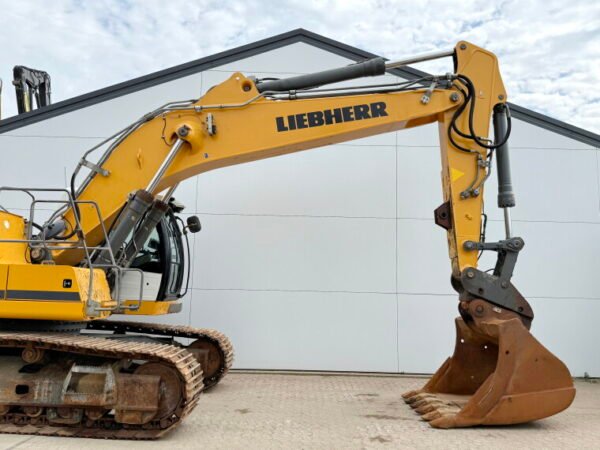 Liebherr R936LC - Image 12