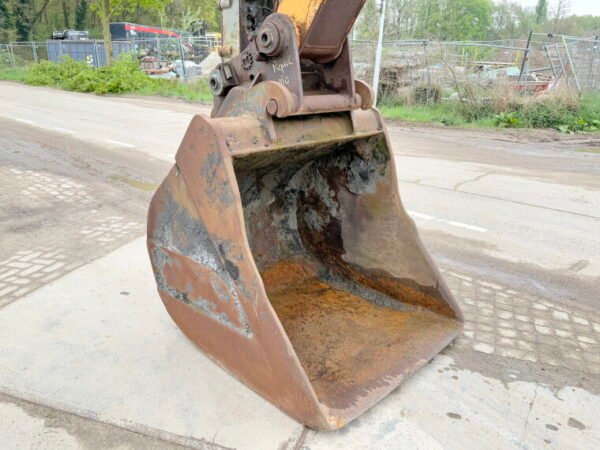 Liebherr R944C HDSL - 19 Meter Long Reach - Image 13