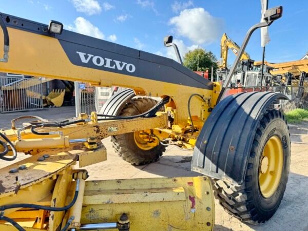 Volvo G960B - Image 12