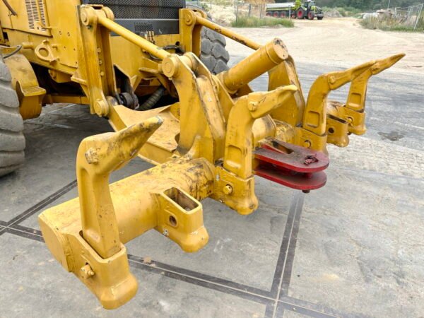 Caterpillar 16H - Image 13