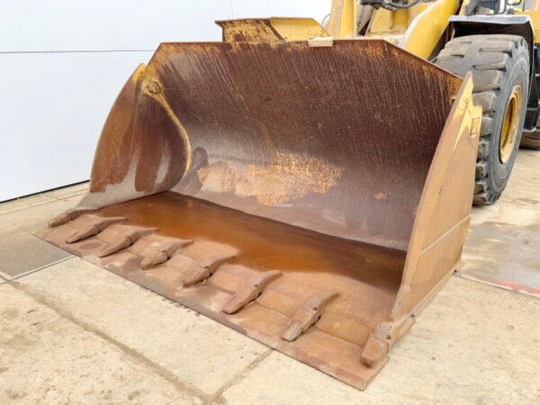Caterpillar 972M - Image 13