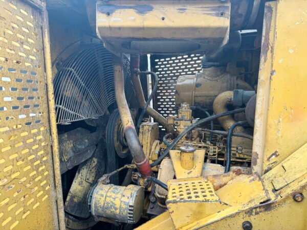 Caterpillar D9R - Image 13