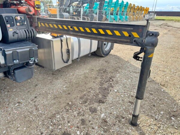 DAF 85.360 + Effer 165-11-48 Crane - Image 13