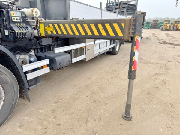 DAF CF400 + Palfinger Crane + Trailer - Image 13