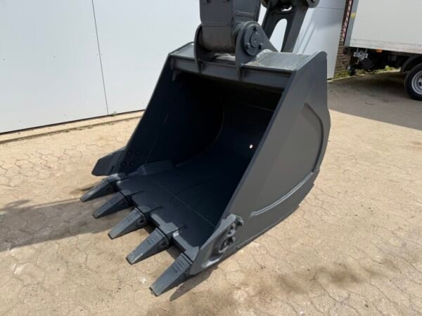 Hyundai R215L Smart Plus *2025 Model* - Image 13
