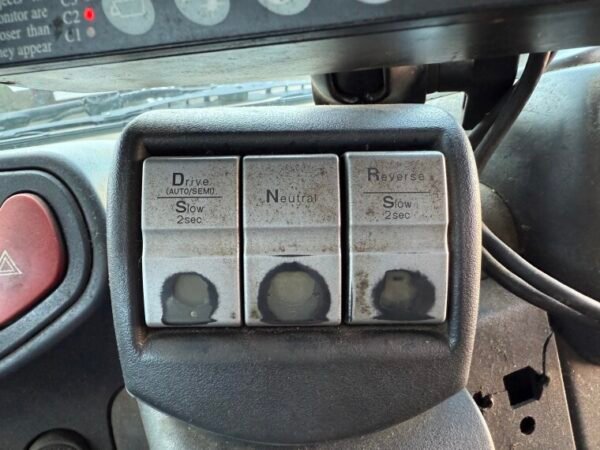 Iveco Trakker 450 EEV 6x4 - Automatic Gearbox - Image 14