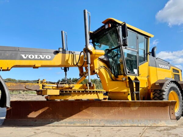 Volvo G960B - Image 13