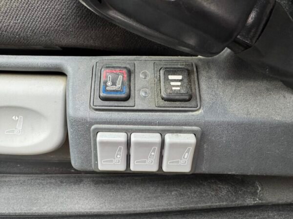 Volvo L350F - Image 13