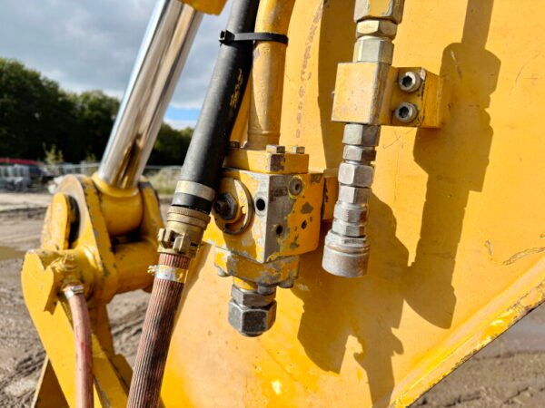 Caterpillar 345CL UHD - 30 Meter Demolition - Image 15