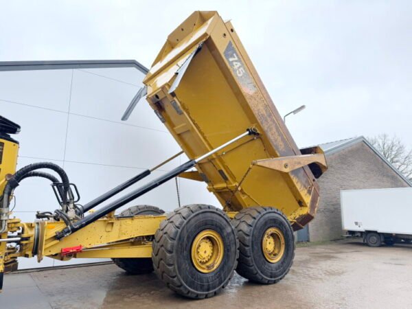 Caterpillar 745 04A - Image 14
