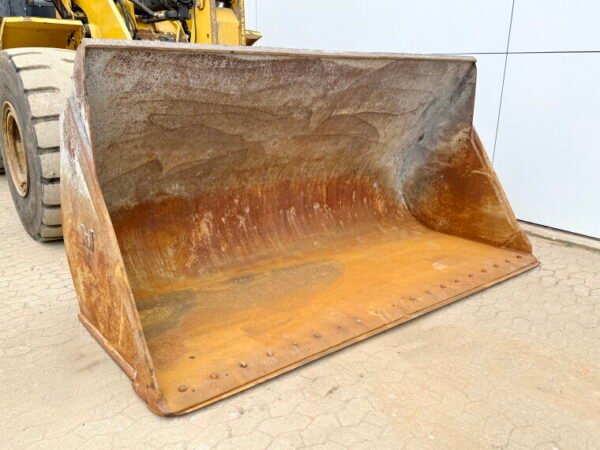 Caterpillar 950M - Image 14