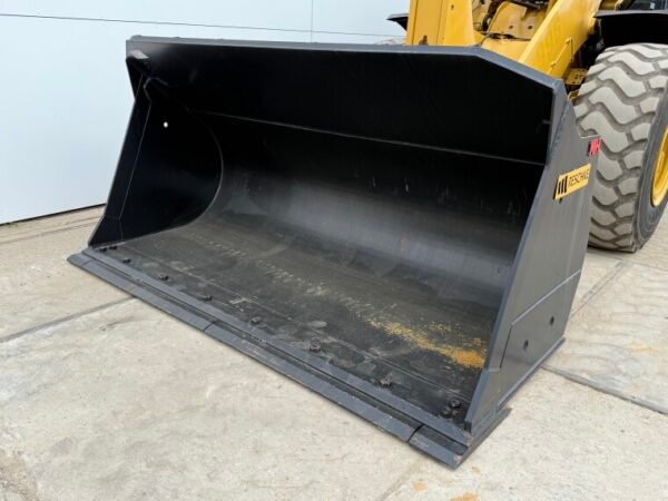 Caterpillar 950M - Image 13