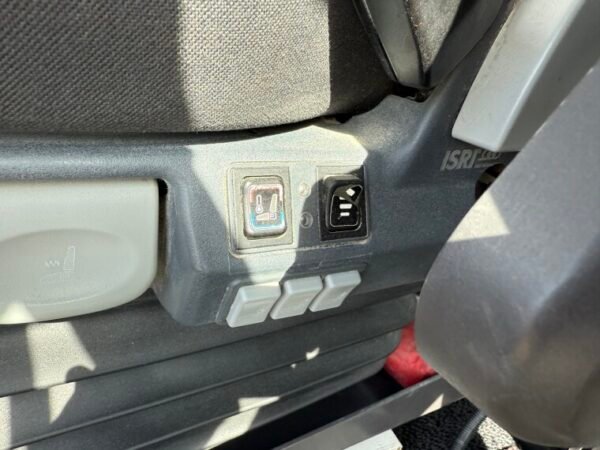Volvo L150H - Image 15