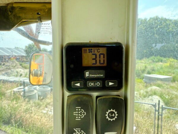 Volvo L150H - Image 14