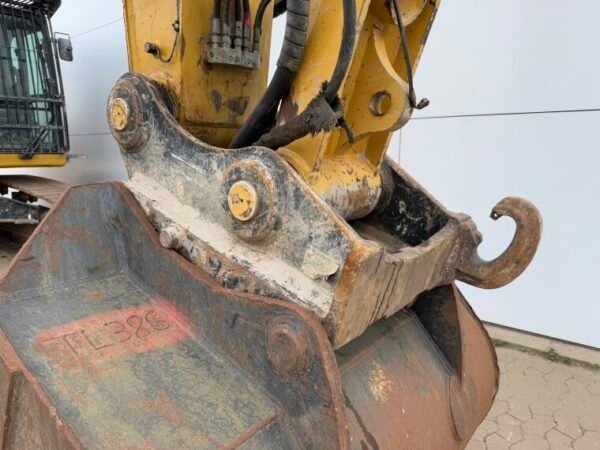 Caterpillar 330 Next Gen - Image 15