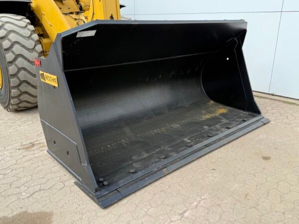 Caterpillar 950M - Image 14