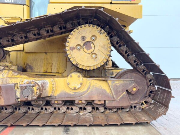 Caterpillar D6T LGP - Image 15
