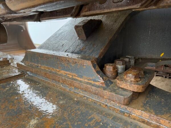 Komatsu PC700LC-8EO - Image 11