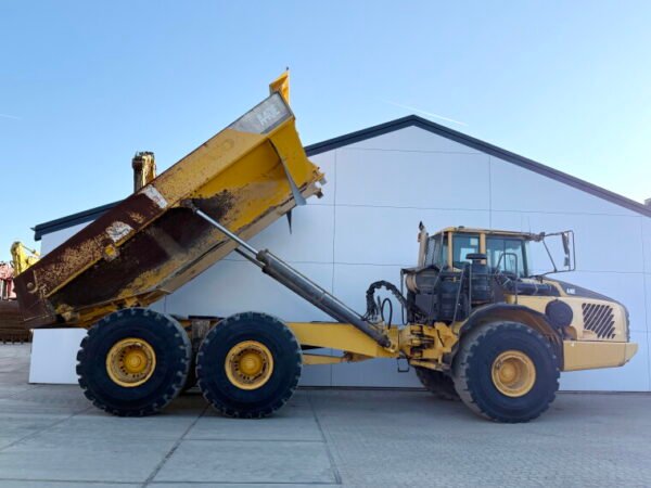 Volvo A40E - Image 15