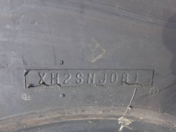 Yokohama Radial RB31 20.5R25 (3 Pieces) - Image 10