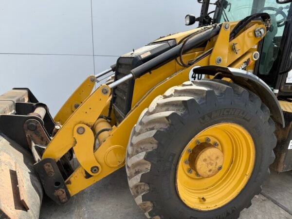 Caterpillar 444F2 - 4x4x4 - Image 16
