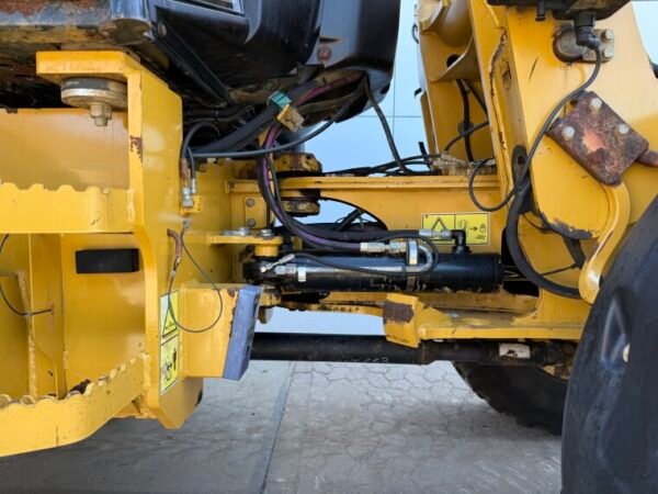 Caterpillar 908H - Image 17
