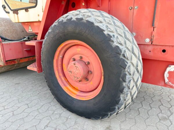 Hamm 2320D - Image 16