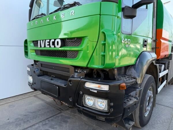 Iveco Trakker 450 EEV 6x4 - Automatic Gearbox - Image 16