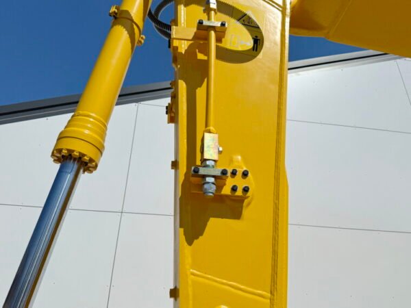 Komatsu PC210-10M0 *2025 Model* - Image 14