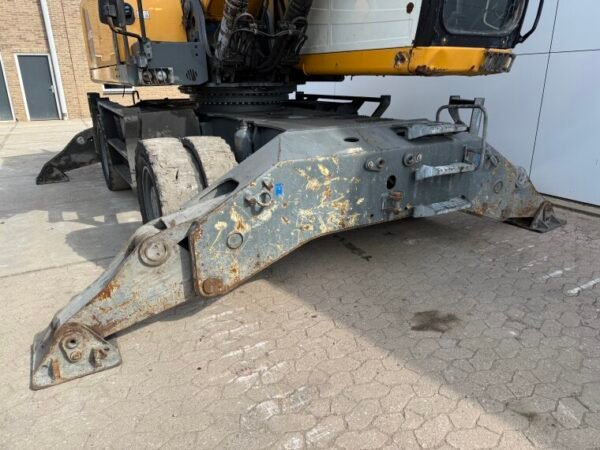 Liebherr LH30M Litronic - Image 16