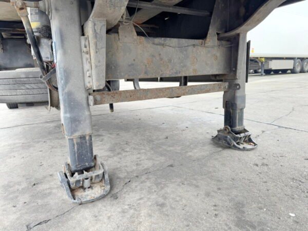 Schmitz Cargobull SKO 10 City Trailer - Image 17