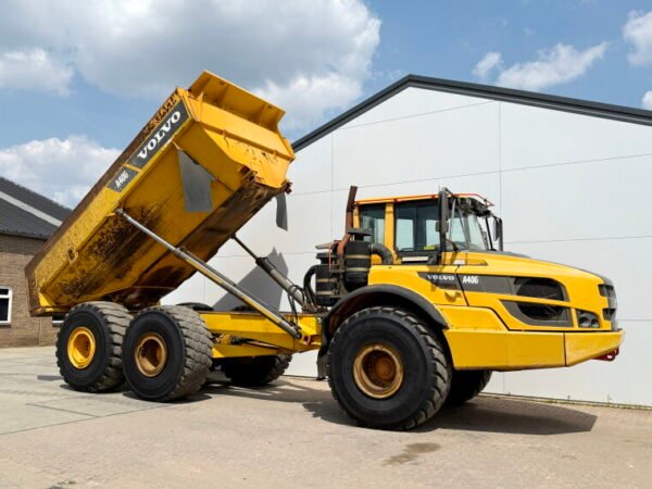 Volvo A40G - Image 16