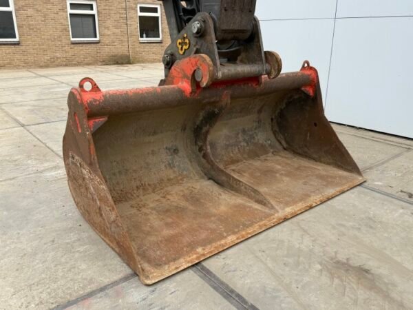 Volvo EC300EL - Image 17
