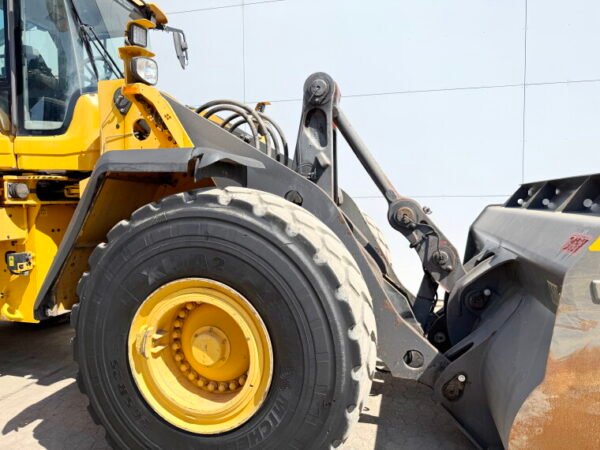 Volvo L150H - Image 16