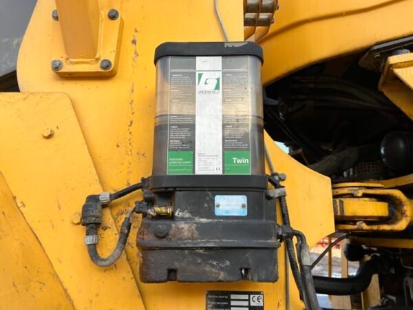 Volvo L350F - Image 19