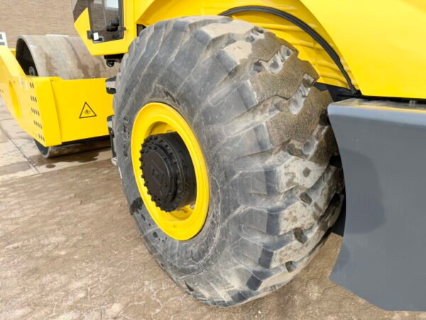 Bomag BW226D-5CL - Image 17