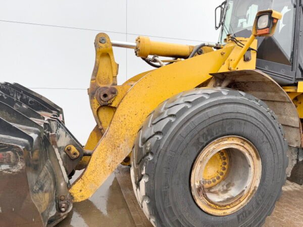 Caterpillar 966H - Image 17