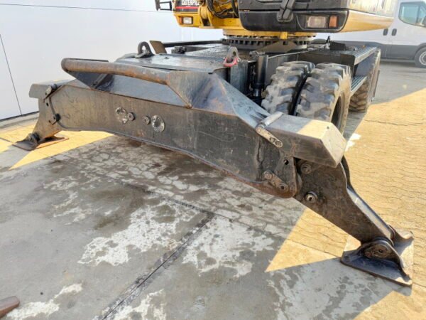 Caterpillar M322C - Image 18