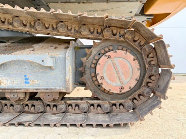 Liebherr R924LC - Image 17