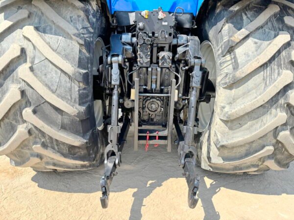 New Holland T8.360 LOW HOURS - Image 17