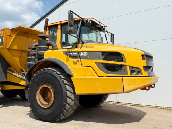Volvo A40G - Image 17