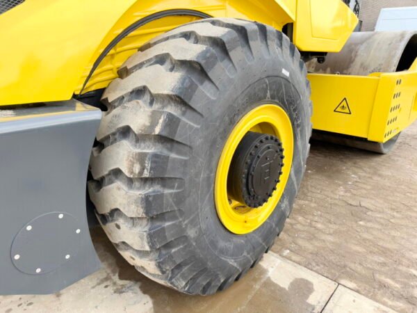 Bomag BW226D-5CL - Image 18