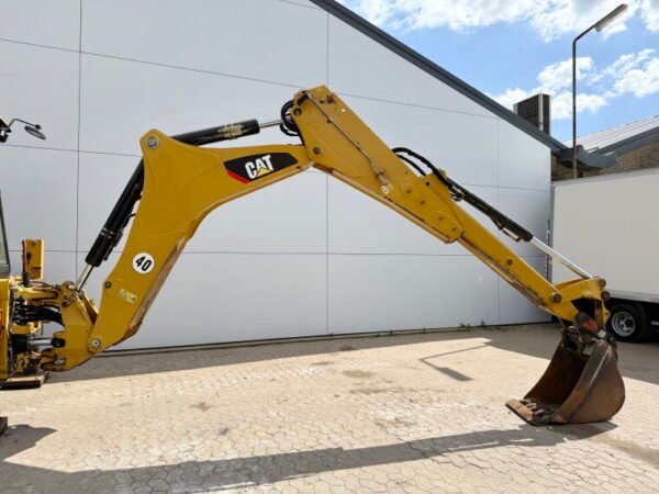 Caterpillar 444F2 - 4x4x4 - Image 19