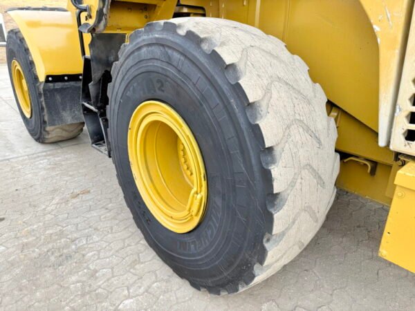 Caterpillar 962M - Image 18