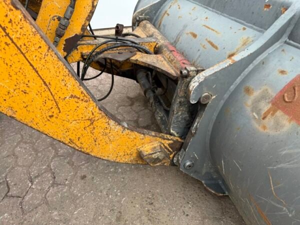 Liebherr L509 Stereo - Image 18