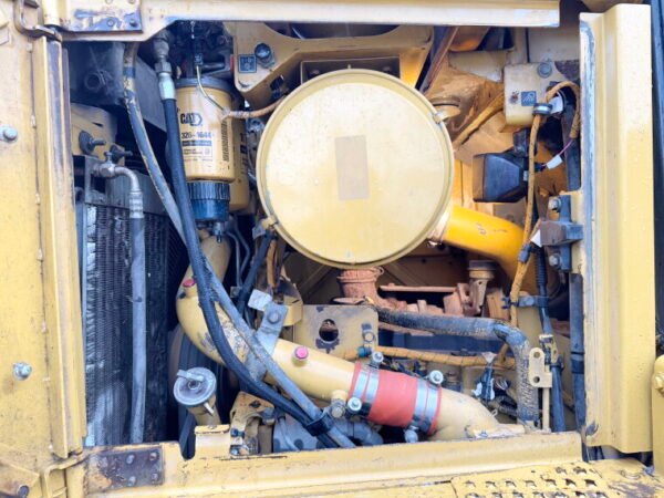 Caterpillar D6T LGP - Image 19