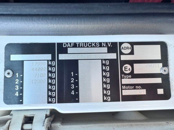 DAF XF 105.410 MEGA - Image 19