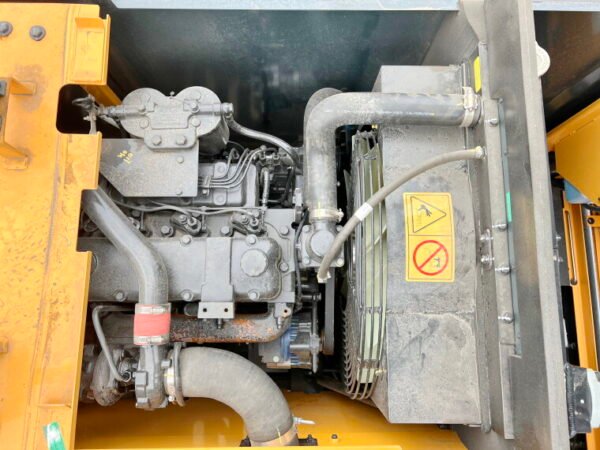 Hyundai R140L - Image 18