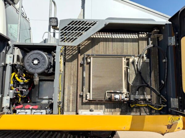 Liebherr R926NLC - German Machine - Image 18