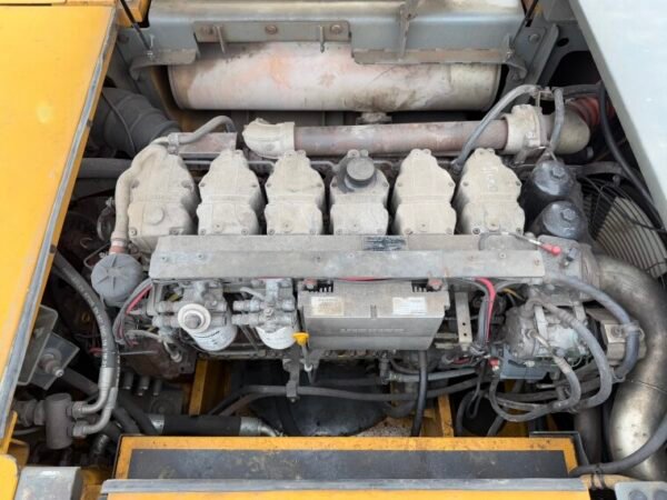 Liebherr R944C HDSL - 19 Meter Long Reach - Image 19